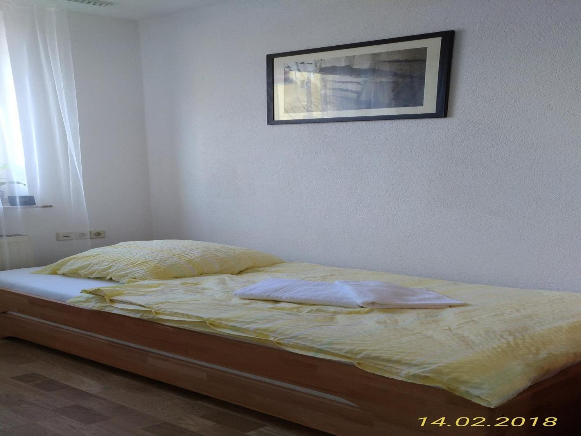 Fewo Reutlingen Metzstraße Zimmer foto