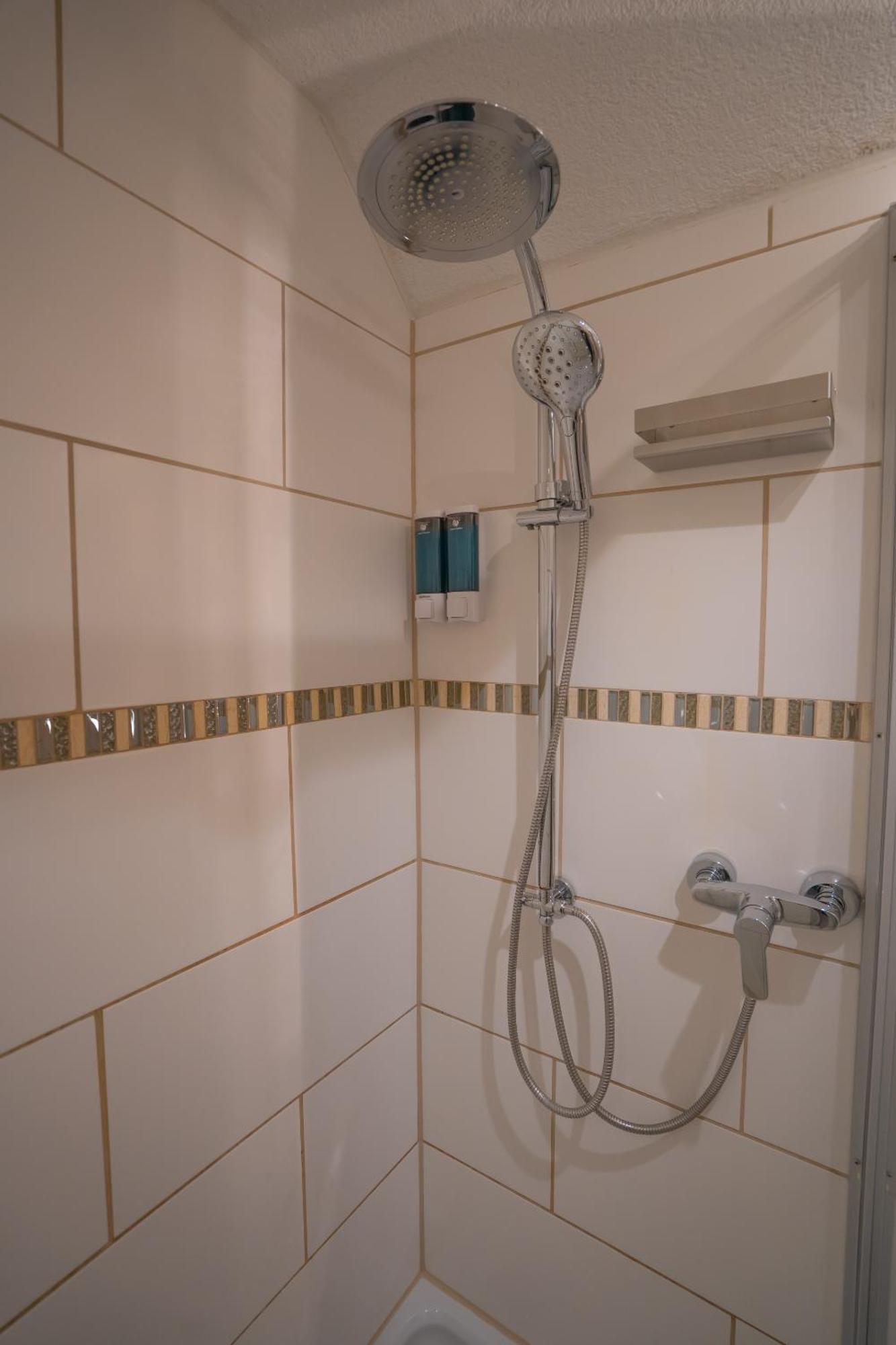 Fewo Reutlingen Metzstraße Zimmer foto